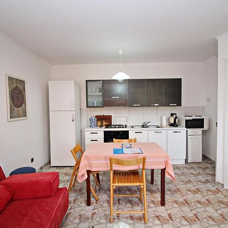 Fancy Apartments Marco Vela Luka Bilik gambar