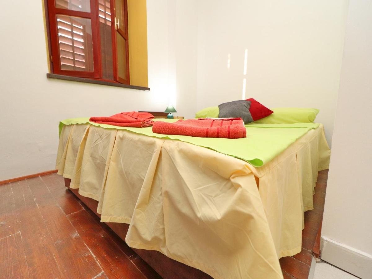 Fancy Apartments Marco Vela Luka Bilik gambar